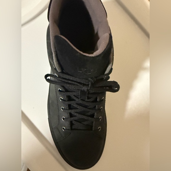 Men's Black High-Top Sneakers - Picture 2 of 13